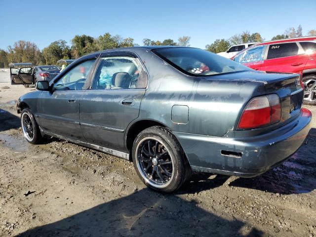 1HGCD5631VA273872 - 1997 HONDA ACCORD LX GREEN photo 2