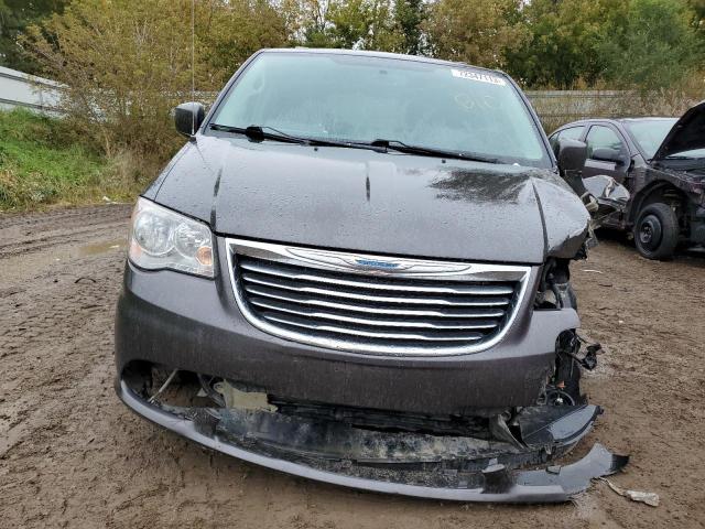 2C4RC1BG9GR281682 - 2016 CHRYSLER TOWN & COU TOURING GRAY photo 5