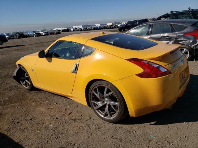 JN1AZ4EH5HM952905 - 2017 NISSAN 370Z BASE YELLOW photo 2