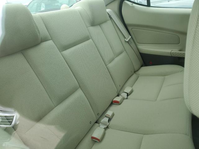 2G2WS522441250372 - 2004 PONTIAC GRAND PRIX GT2 თეთრი ფოტო 10