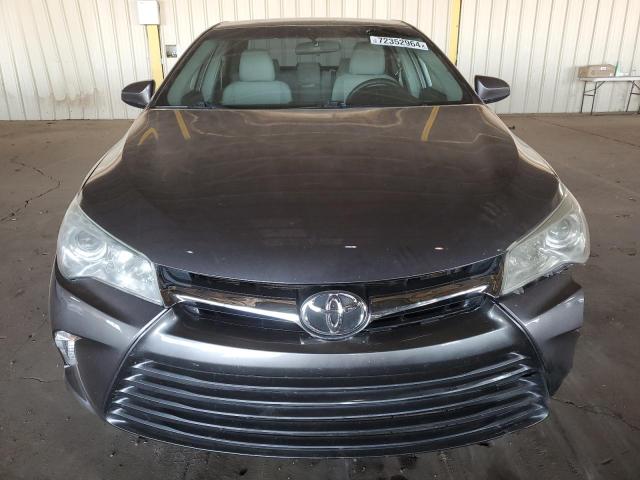 4T4BF1FK5FR505962 - 2015 TOYOTA CAMRY LE GRAY photo 5