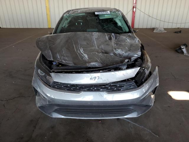 3KPF24AD7PE648675 - 2023 KIA FORTE LX SILVER photo 5