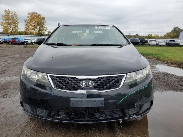 KNAFU4A2XD5692361 - 2013 KIA FORTE EX BLACK photo 5