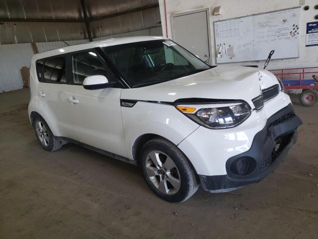 KNDJN2A20K7917581 - 2019 KIA SOUL WHITE photo 4