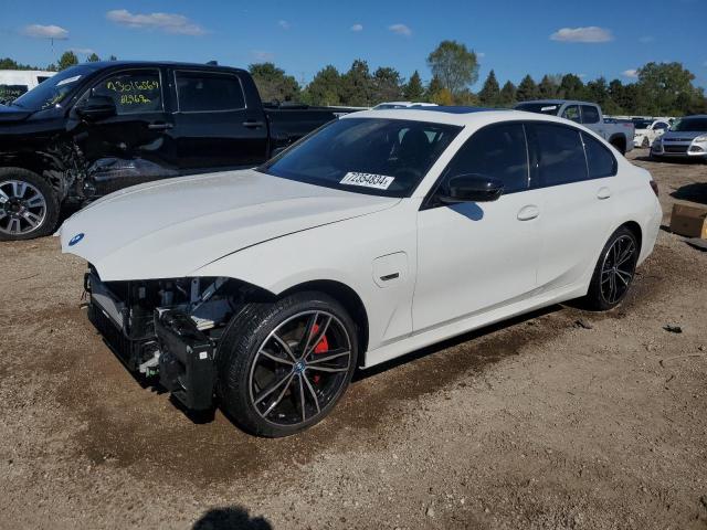 3MW39FS03P8D11146 - 2023 BMW 330XE WHITE photo 1