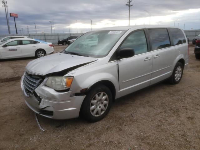 2A8HR44E29R630183 - 2009 CHRYSLER TOWN & COU LX SILVER photo 1