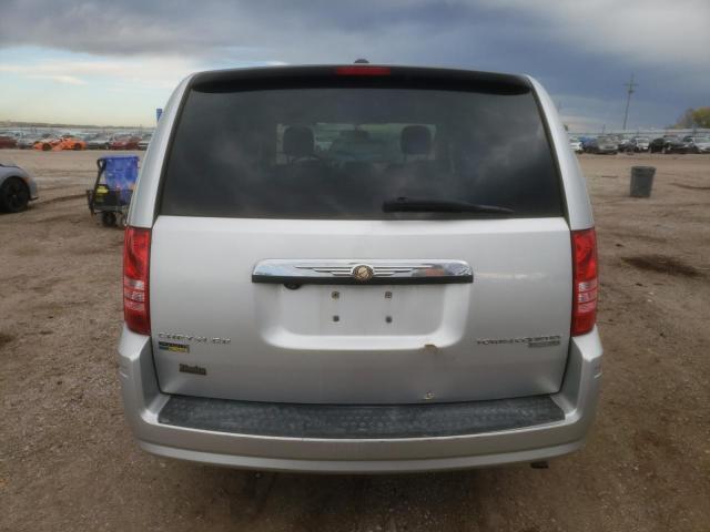 2A8HR44E29R630183 - 2009 CHRYSLER TOWN & COU LX SILVER photo 6