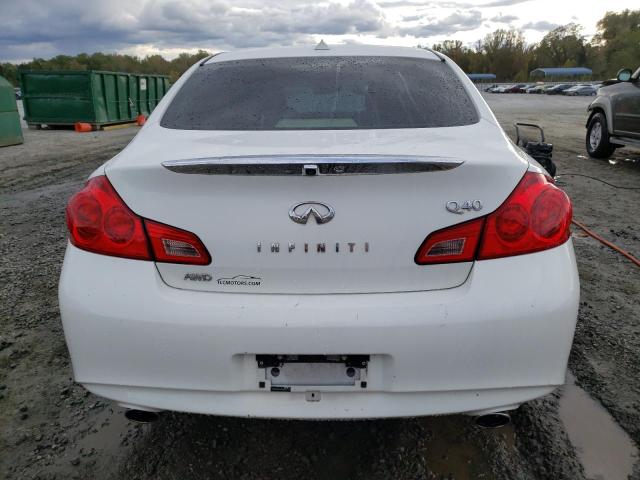 JN1CV6AR4FM521015 - 2015 INFINITI Q40 WHITE photo 6