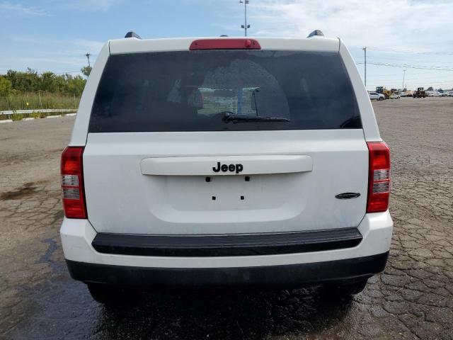 1C4NJPBA4FD318772 - 2015 JEEP PATRIOT SPORT WHITE photo 6