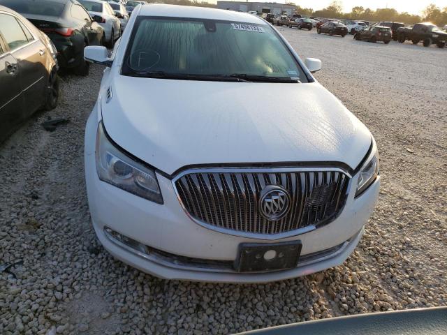 1G4GB5G36EF100920 - 2014 BUICK LACROSSE WHITE photo 5