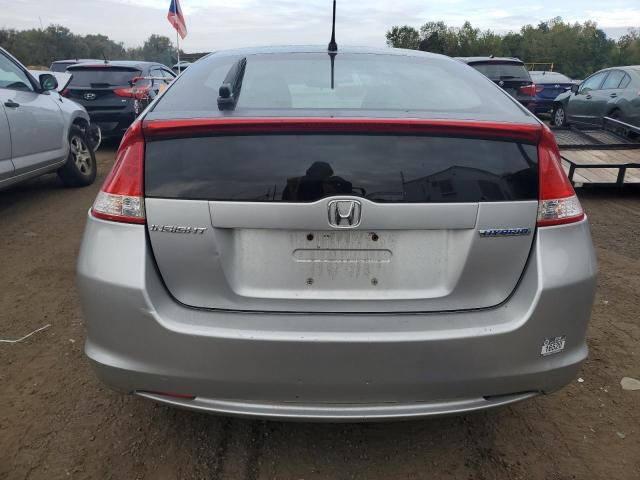 JHMZE2H75AS003874 - 2010 HONDA INSIGHT EX SILVER photo 6