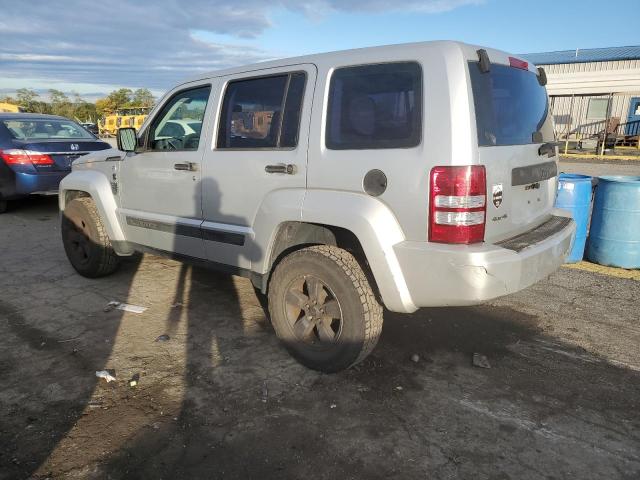 1J8GN28K88W194182 - 2008 JEEP LIBERTY SPORT SILVER photo 2