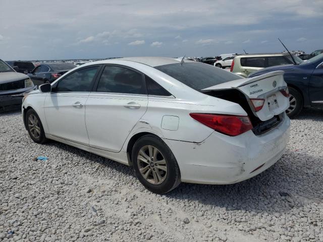 5NPEB4AC5DH707085 - 2013 HYUNDAI SONATA GLS WHITE photo 2