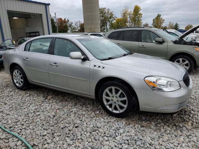 1G4HD57248U134120 - 2008 BUICK LUCERNE CXL SILVER photo 4