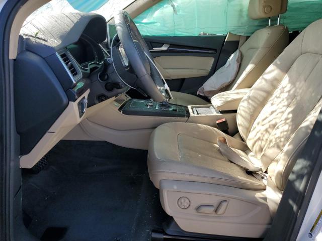 WA1CNAFY9K2107146 - 2019 AUDI Q5 PRESTIGE WHITE photo 7
