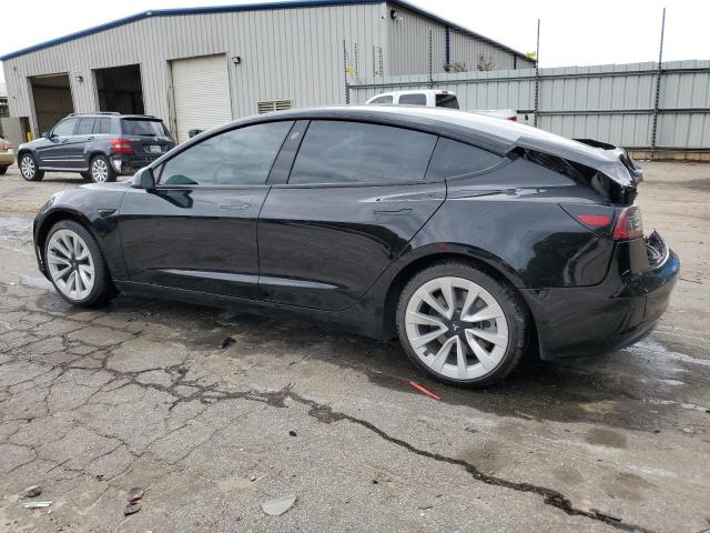 5YJ3E1EB7NF179919 - 2022 TESLA MODEL 3 BLACK photo 2