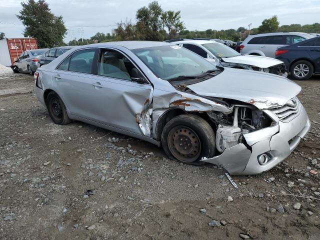 4T1BF3EK6AU021492 - 2010 TOYOTA CAMRY BASE SILVER photo 4