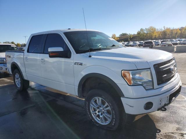 1FTFW1EF8DFC81043 - 2013 FORD F150 SUPERCREW WHITE photo 4