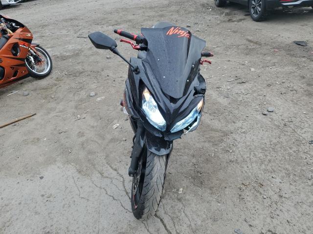 JKAEXEE13CDA06305 - 2012 KAWASAKI EX650 EC BLACK photo 2