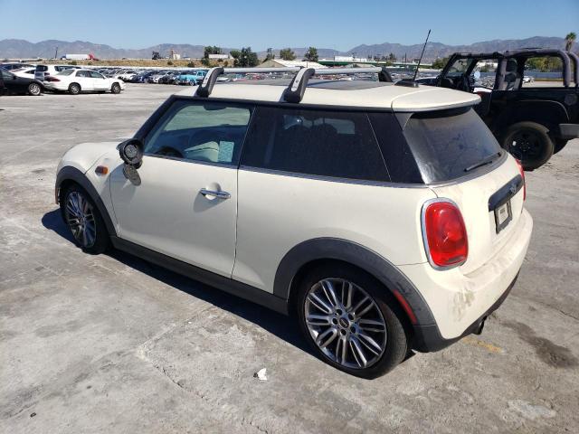 WMWXP5C52G2D15220 - 2016 MINI COOPER CREAM photo 2