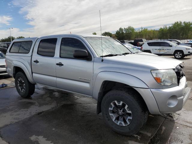 5TEJU62N55Z119111 - 2005 TOYOTA TACOMA DOUBLE CAB PRERUNNER SILVER photo 4