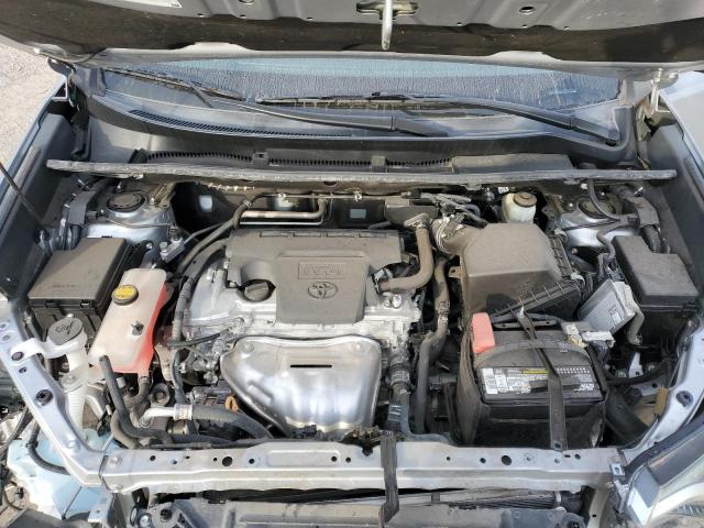 2T3ZFREV6JW463790 - 2018 TOYOTA RAV4 LE SILVER photo 11