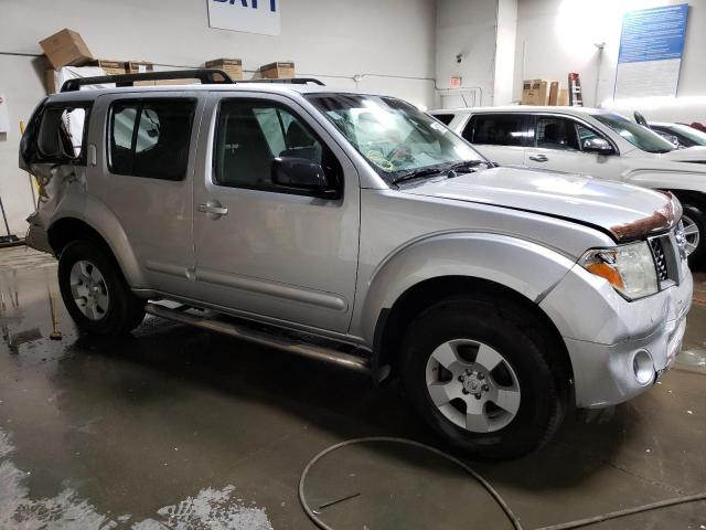 5N1AR18W85C752832 - 2005 NISSAN PATHFINDER LE ვერცხლისფერი ფოტო 4