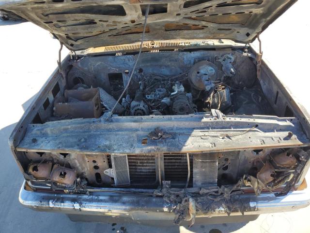 1GCEV14H9HF371616 - 1987 CHEVROLET V10 BROWN photo 11