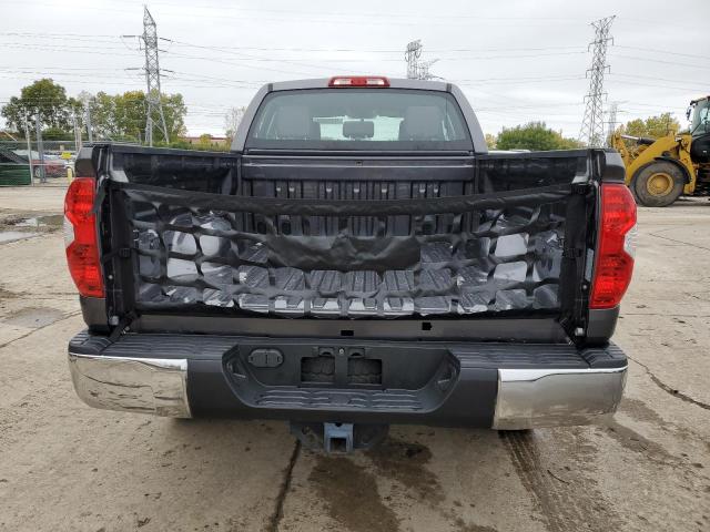 5TFUM5F19EX052471 - 2014 TOYOTA TUNDRA DOUBLE CAB SR/SR5 GRAY photo 6