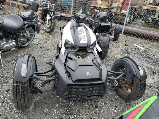 3JB2GEG27LJ003766 - 2020 CAN-AM RYKER RALLY EDITION GRAY photo 2