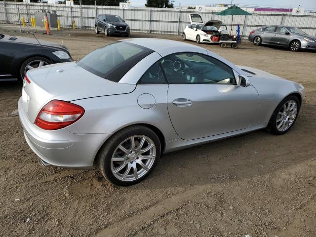 WDBWK56F17F167101 - 2007 MERCEDES-BENZ SLK 350 SILVER photo 3