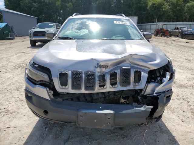 1C4PJMBNXKD207423 - 2019 JEEP CHEROKEE TRAILHAWK SILVER photo 5