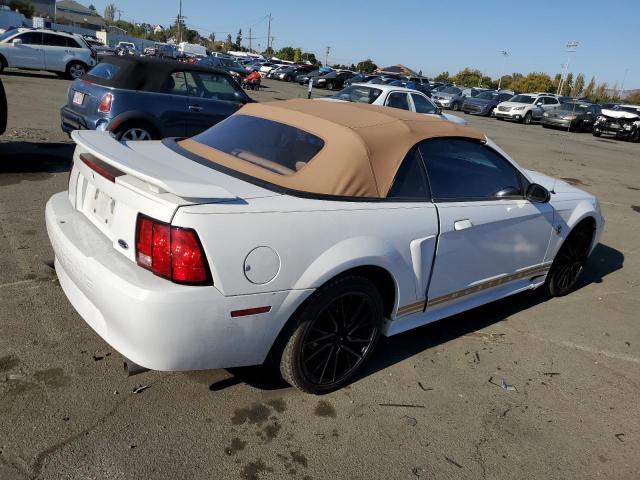 1FAFP44644F192950 - 2004 FORD MUSTANG WHITE photo 3