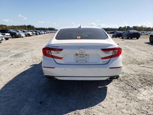 1HGCV1F98JA075357 - 2018 HONDA ACCORD TOURING WHITE photo 6