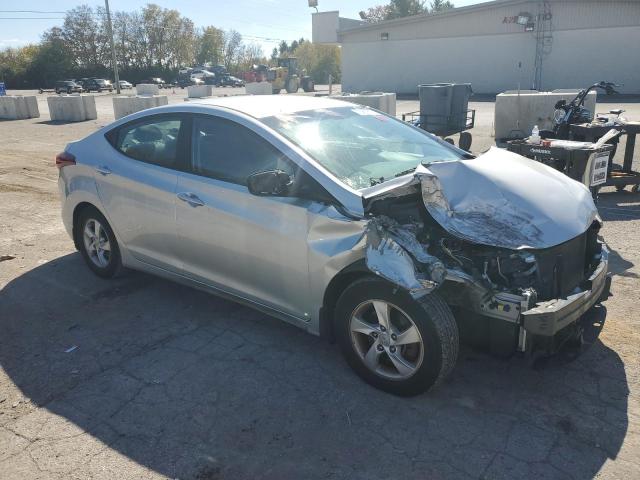 5NPDH4AE4FH616159 - 2015 HYUNDAI ELANTRA SE SILVER photo 4