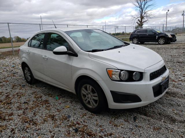 1G1JA5SH8C4215035 - 2012 CHEVROLET SONIC LS WHITE photo 4