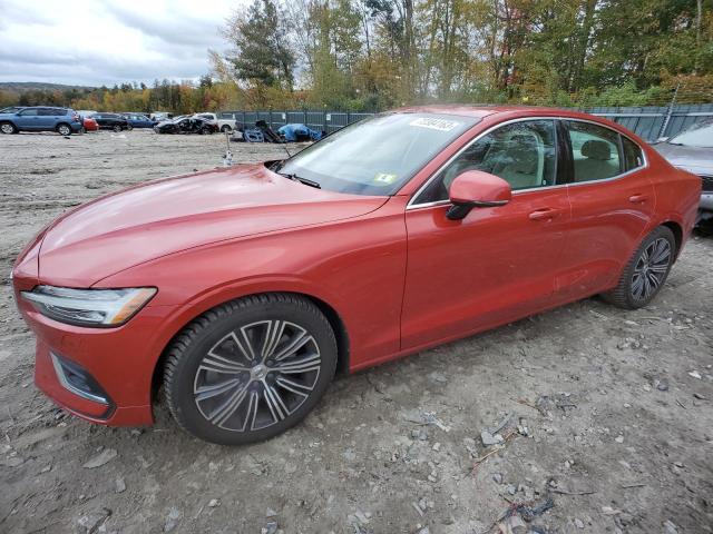 7JRA22TL2KG013795 - 2019 VOLVO S60 T6 INSCRIPTION RED photo 1