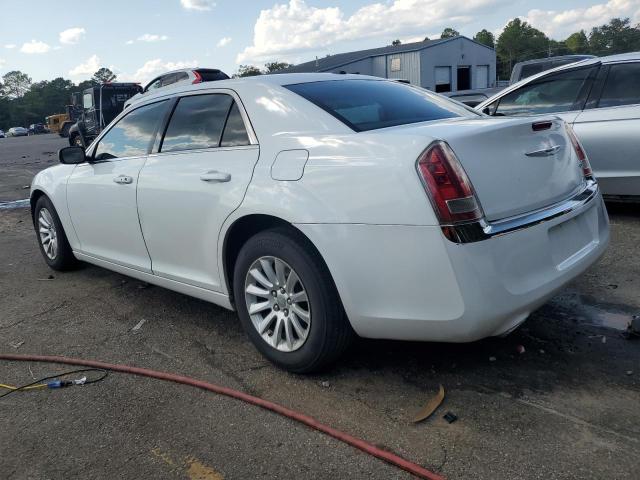 2C3CCAAG2EH138605 - 2014 CHRYSLER 300 WHITE photo 2