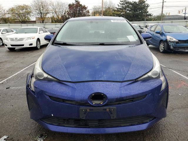 JTDKARFU9G3516435 - 2016 TOYOTA PRIUS BLUE photo 5