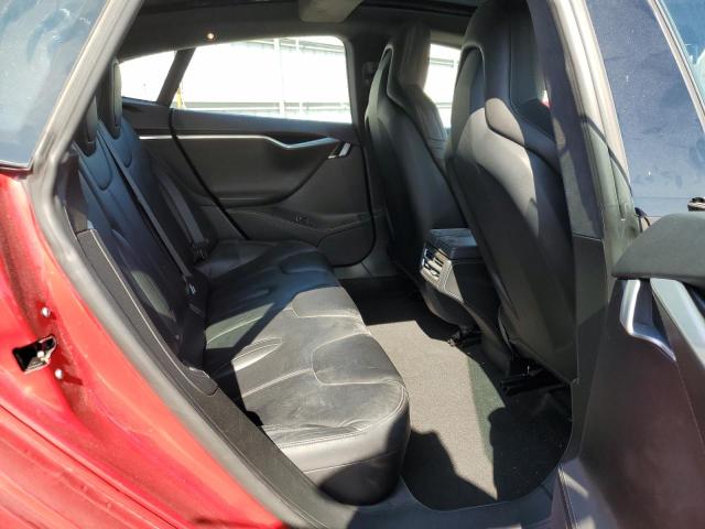 5YJSA1E21GF139197 - 2016 TESLA MODEL S 红色 照片 10