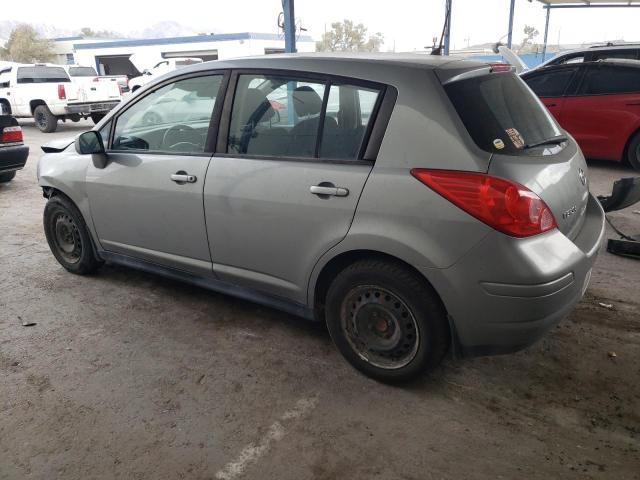 3N1BC1CP1CK199980 - 2012 NISSAN VERSA S GRAY photo 2