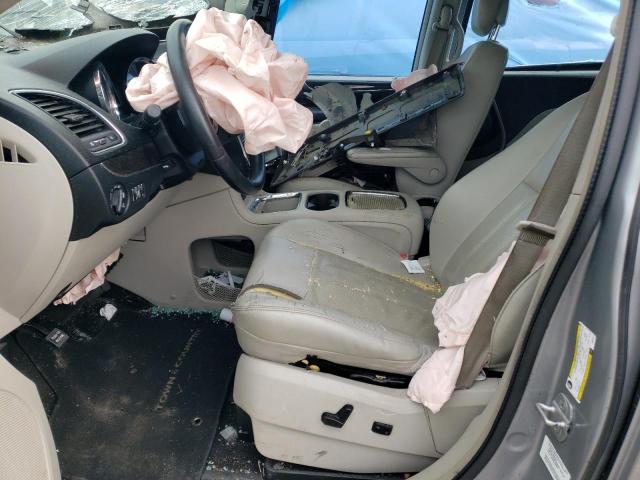 2C4RC1CG4DR645419 - 2013 CHRYSLER TOWN & COU TOURING L GRAY photo 7