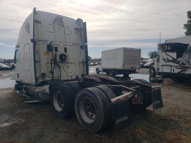 1FUJGLDR5BSAS0760 - 2011 FREIGHTLINER CASCADIA 125 WHITE photo 3