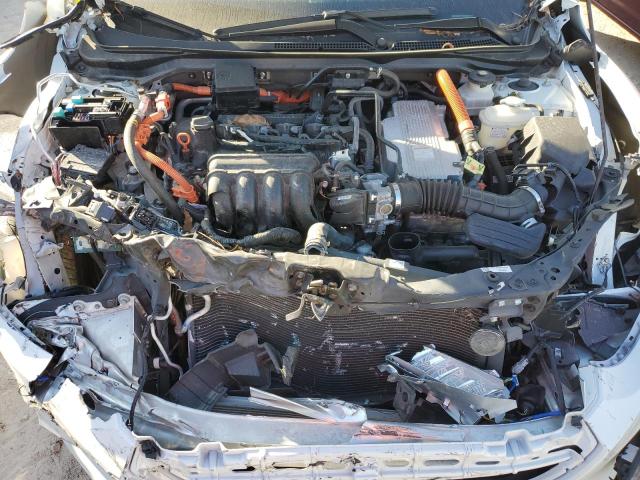 19XZE4F52ME010044 - 2021 HONDA INSIGHT EX WHITE photo 11