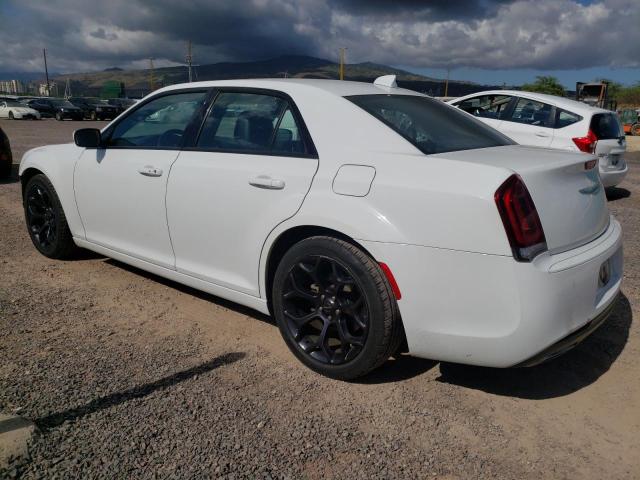 2C3CCABG8KH562963 - 2019 CHRYSLER 300 S WHITE photo 2