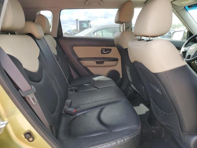 KNDJT2A68C7370005 - 2012 KIA SOUL + GREEN photo 10