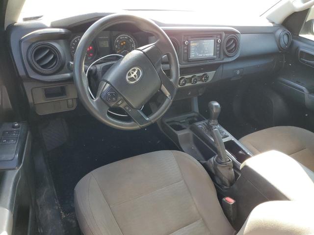 5TFRX5GNXHX081013 - 2017 TOYOTA TACOMA ACCESS CAB ნაცრისფერი ფოტო 8