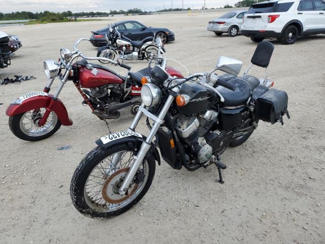 JH2RC5811DK300494 - 2013 HONDA VT750 S შავი ფოტო 2