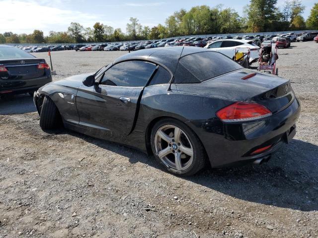 WBALM5C51BE379048 - 2011 BMW Z3 3.0 SDRIVE30I BLACK photo 2