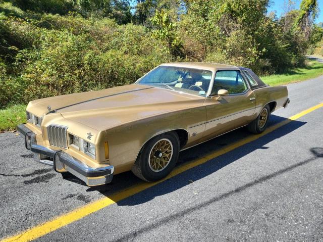 2J57P7P236013 - 1977 PONTIAC GRAN PRIX GOLD photo 2